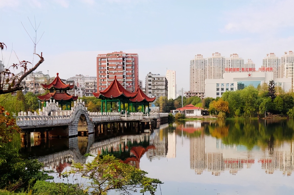 湖北师范大学1.jpg